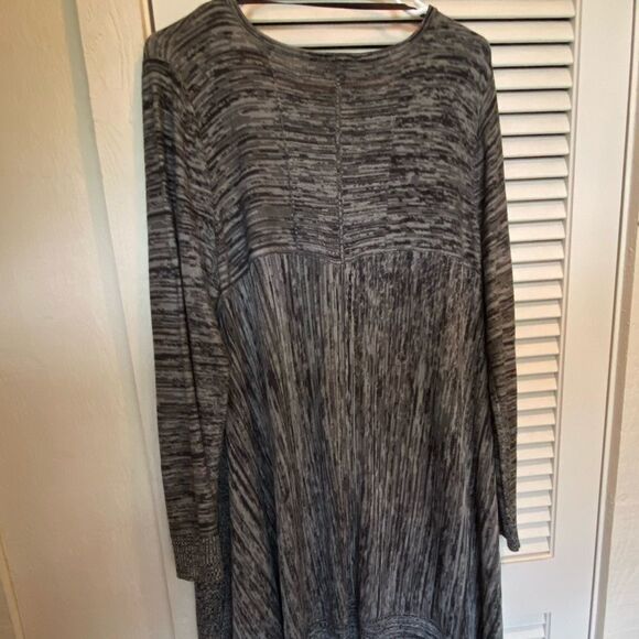 CUPIO‎ Curvy grey heather trapeze high low sweater - Picture 8 of 11